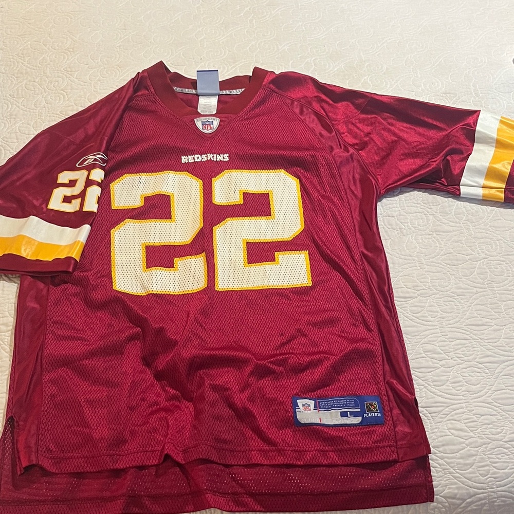 Vintage Washington NFL Reebok Football Jersey with Number 22. Size L